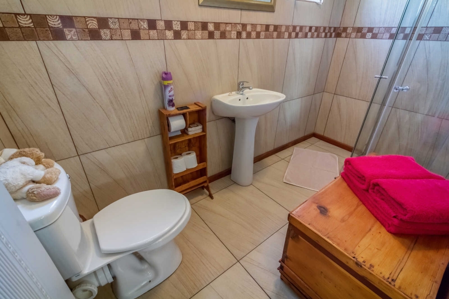 7 Bedroom Property for Sale in Morewag Free State